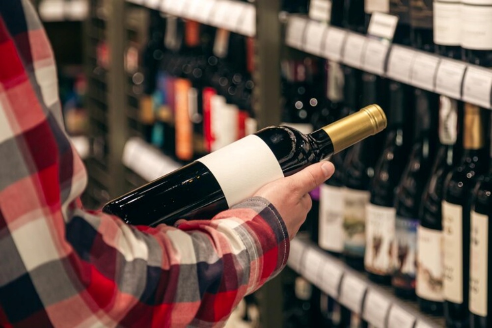 Como podemos analisar aromas, sabores e características visuais do vinho? Vinho caro é bom? 