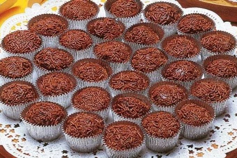  3 Melhores receitas do legítimo brigadeiro de vinho [Passo a Passo] 